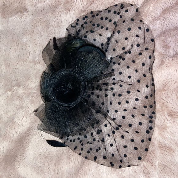 Black Rose + Polka Dot Headpiece - Picture 3 of 6